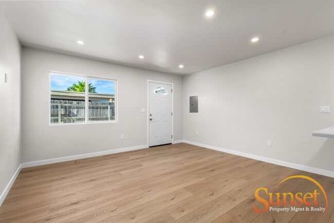 Photo - 4630 Altadena Ave. Unit 4630