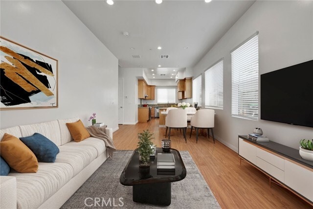 Photo - 320 S Lincoln Ave