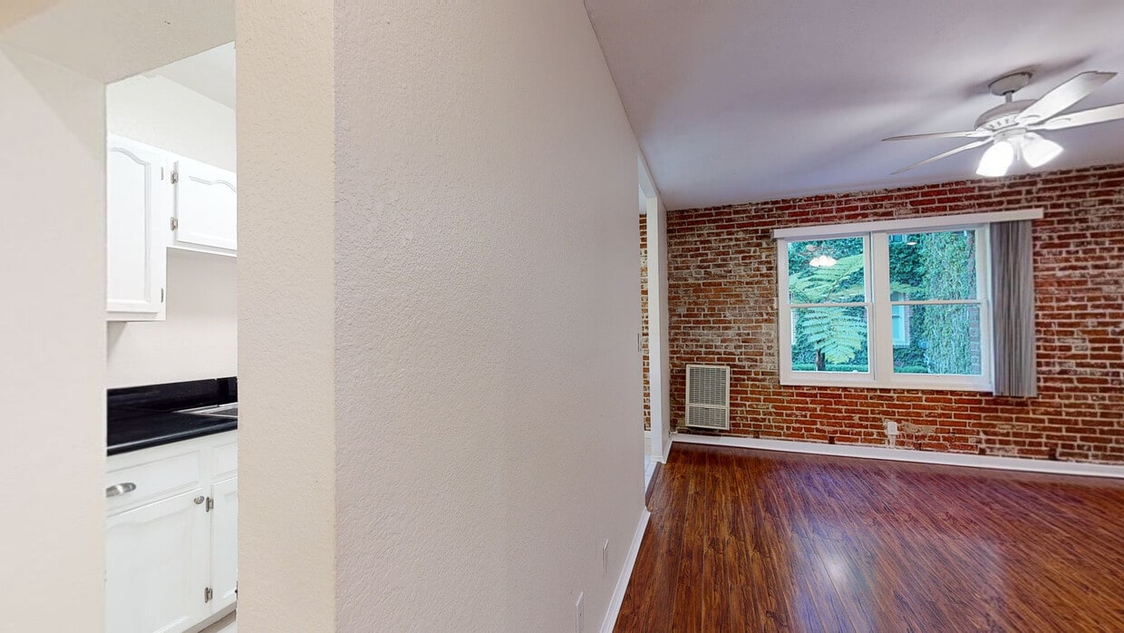 3D Tour - Vivian Apartments