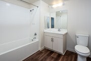 3BR, 2BA - 905SF - Bathroom - Archways Santa Ana