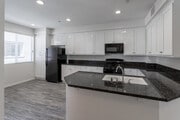 3BR, 3BA - 1482 SF - Magnolia Court Townhomes