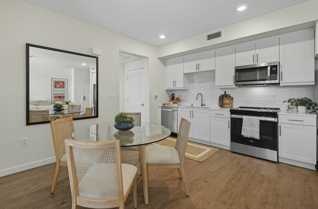 1A- Dining Kitchen.jpg - Boulders Menifee