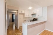 Photo - 526 Oak St Apartment Unit 8