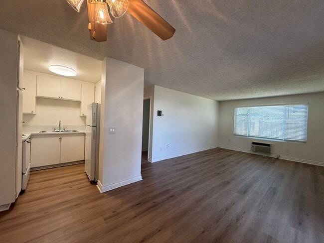 Building Photo - Magnolia Investments Corporate Property Unit 103