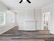 Photo - 608 W 6th St Unit 08