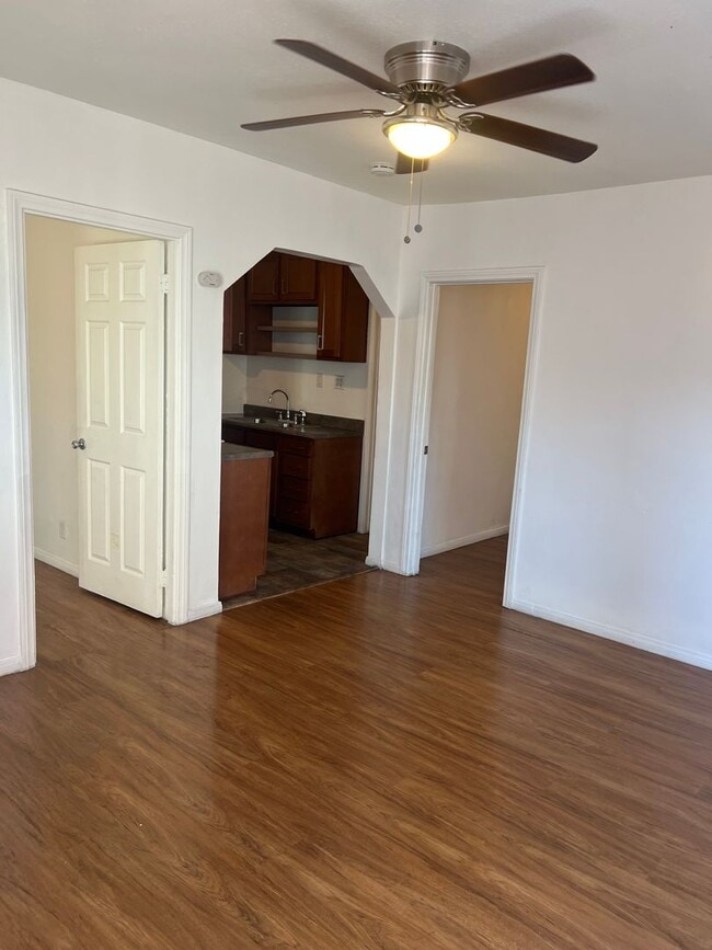 Photo - E1077F Unit 1118