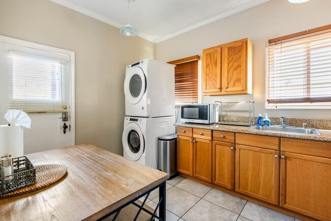 Photo - 77 W Glenarm St Unit 77