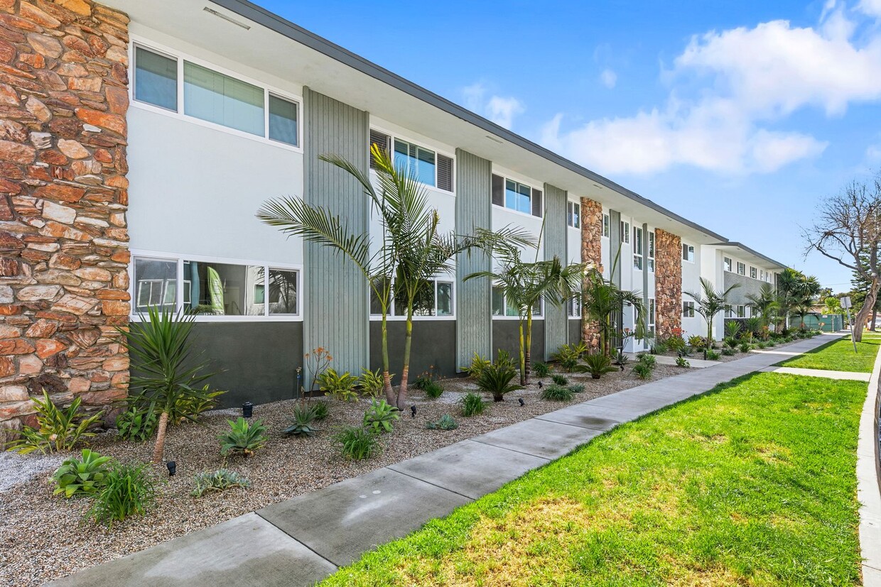 Floor Plan - 1 Bd / 1 Ba - Downstairs