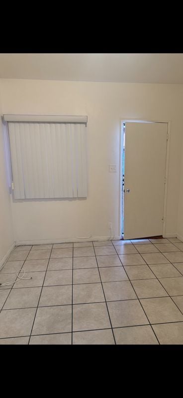 Photo - 2529 W Beverly Blvd Unit Apartment 5