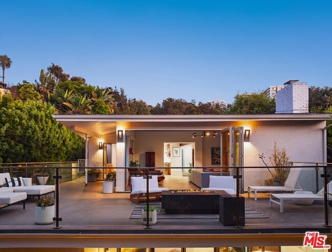 Building Photo - 279 Mabery Rd