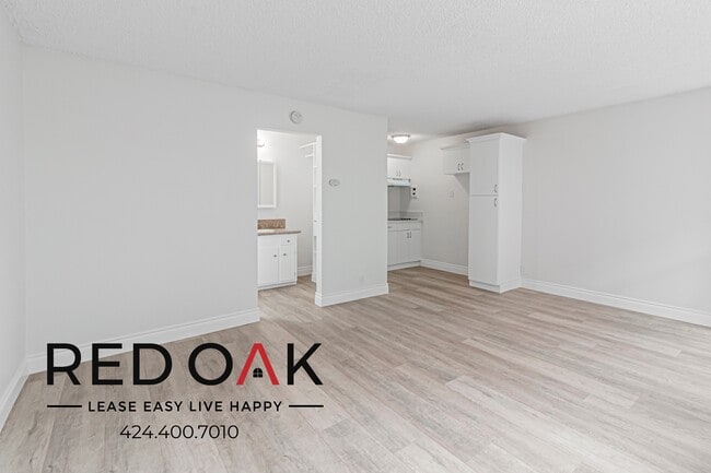 Photo - 7466 Rosemead Blvd Unit 216