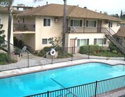 Photo - 451 E Rowland St