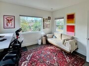 Photo - 2127 Kent St