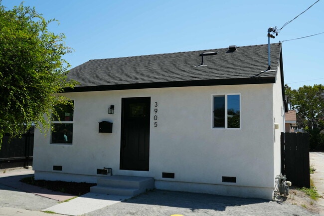 Photo - 3905 Cottonwood St House