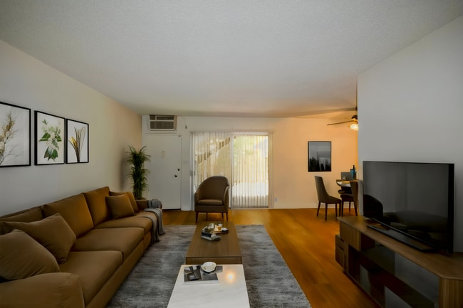 Photo - 10855 Morrison St Unit 01
