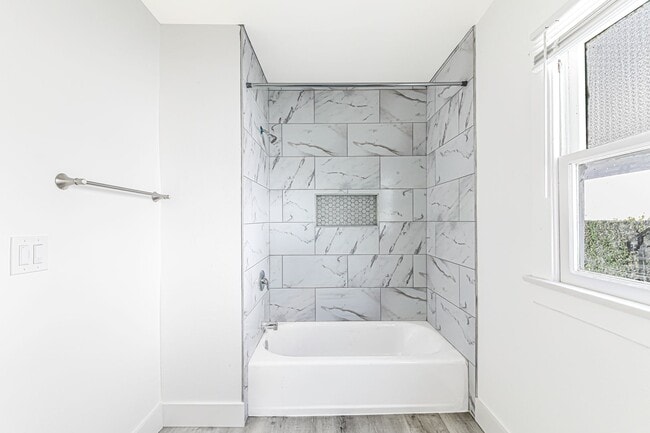 Photo - 525 Chestnut Ave Unit 527-04