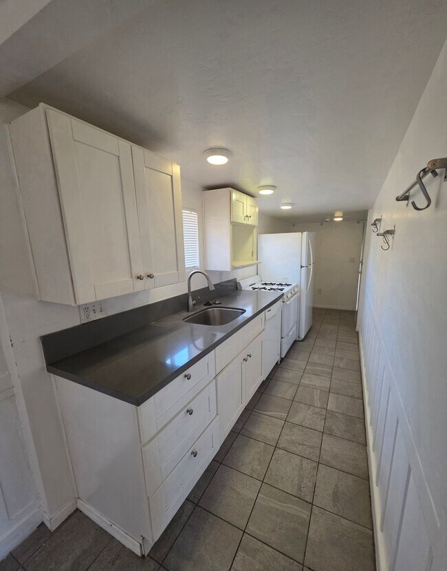 Photo - Charming 1BD/1BA Normal Heights Home w/ SOLAR and Private Fenced Yard Unit 4669 35th St