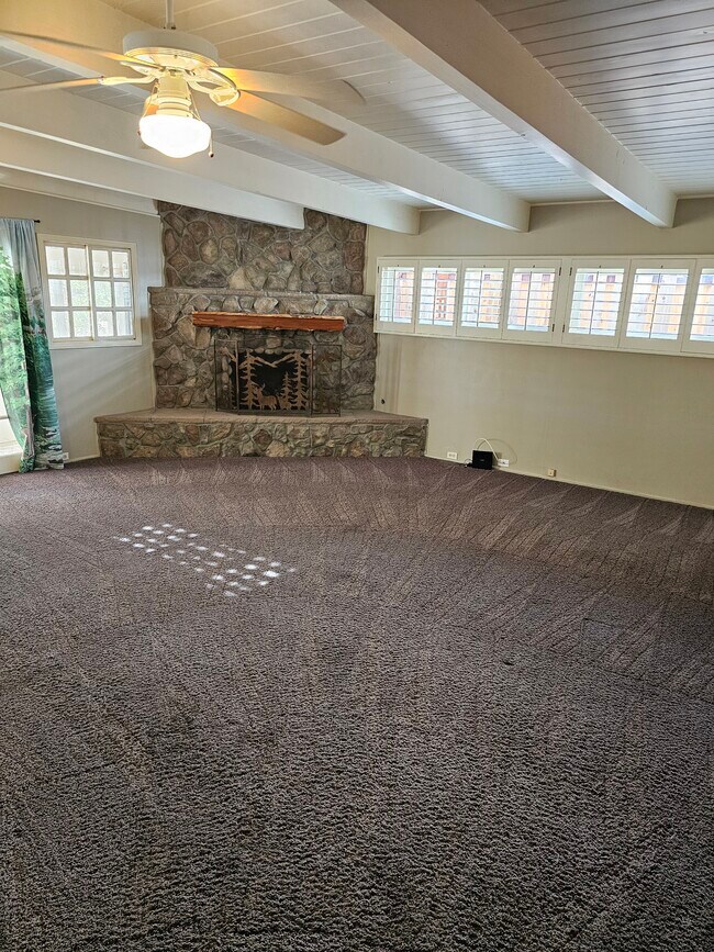 Photo - 707 N Lima St