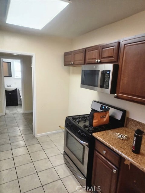 Photo - 44611 Date Ave