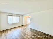 Photo - 5625 W Jefferson Blvd Apartment Unit 1