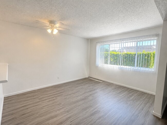 Photo - 1132 Wilmington Blvd Unit 106