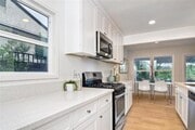 Photo - 6856 Newberry St