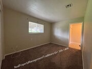 Photo - Great 3 + 2 Located in Quartz Hill