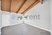Photo - 10950 Saticoy St Condo