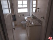 Photo - 8559 Holloway Dr Unit 2
