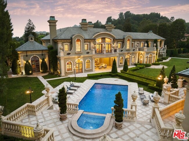 Photo - 54 Beverly Park Way