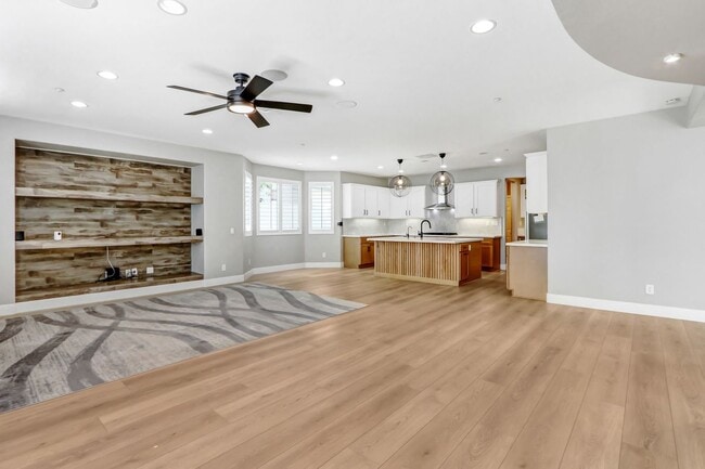 Photo - 4386 Bayhill Ln