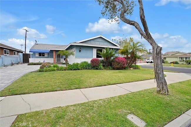 Photo - 17230 Bonham Ave