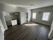 Photo - 1140 E Elk Ave Apartment Unit 5A