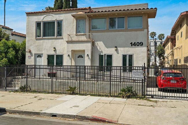 Photo - 1409 N Hobart Blvd Unit 101