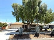 Photo - 2038 Stevely Ave House