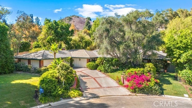 Photo - 18791 Smoketree Cir House