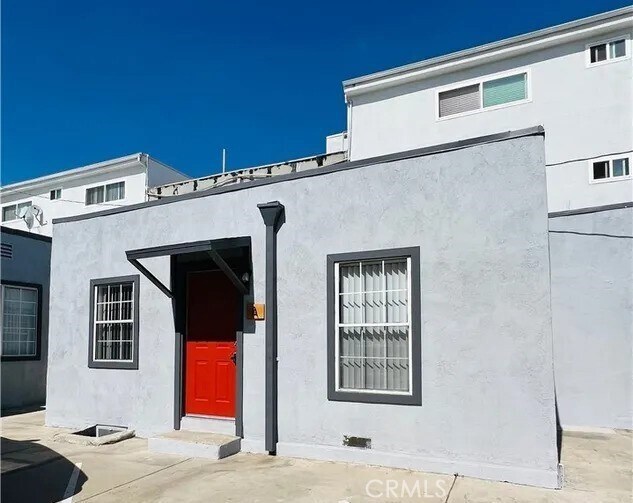 Photo - 301 E Alameda Ave