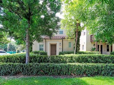 Building Photo - 64 Pathway