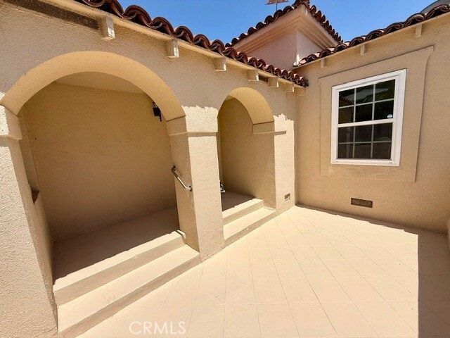 Photo - 1854 Lansdowne Ave