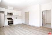 Photo - 2223 Clifford St Unit 104
