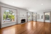 Photo - 107 N Mansfield Ave Apartment Unit 107