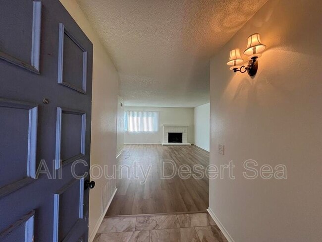 Photo - 5832 Nordina Dr