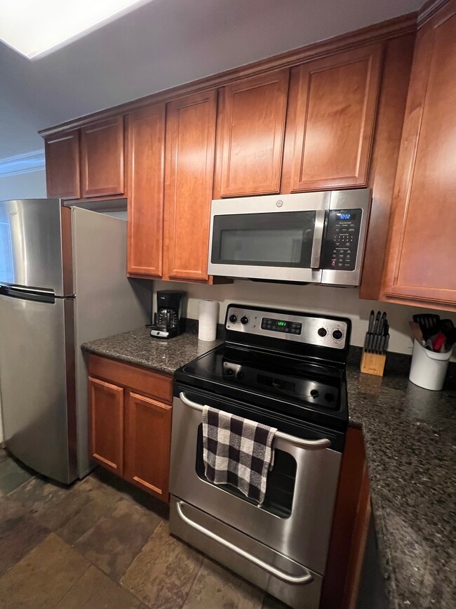 Photo - 840 Turquoise St Unit Water view Studio in PB