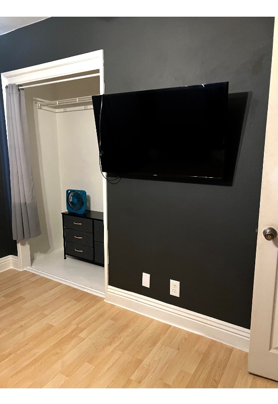 Photo - 29377 Maes St