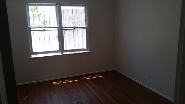 Bed Room - 1321 E Appleton St Unit #4