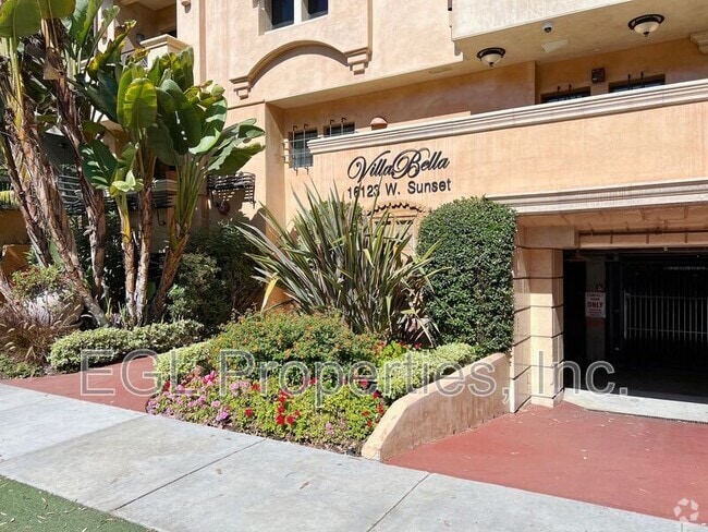 Building Photo - 16123 W Sunset Blvd Rental