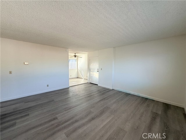 Photo - 1604 W 227th St Unit E