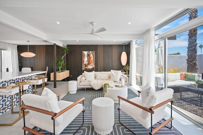 Photo - 1740 N Vía Miraleste