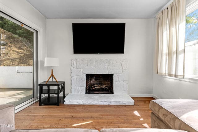 Photo - 3121 Lake Hollywood Dr