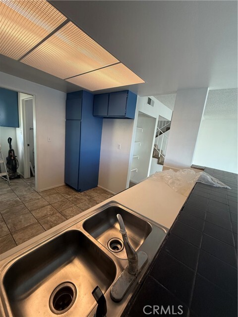 Photo - 10831 Pine St